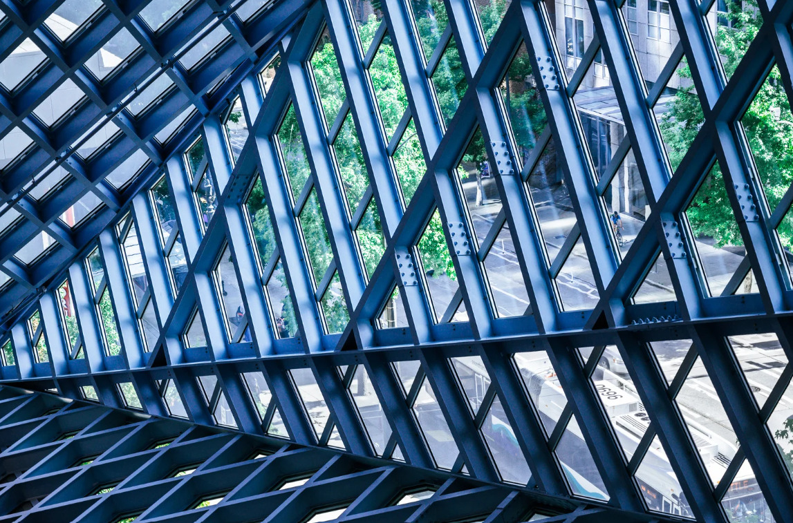 Wie Stahlträger moderne Architektur prägen